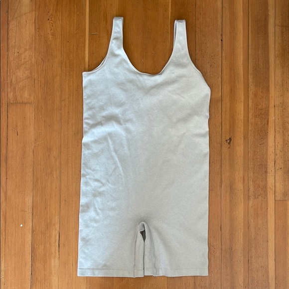 DSG Tops - DSG TWITCH + ALLISON Seamless Bodysuit